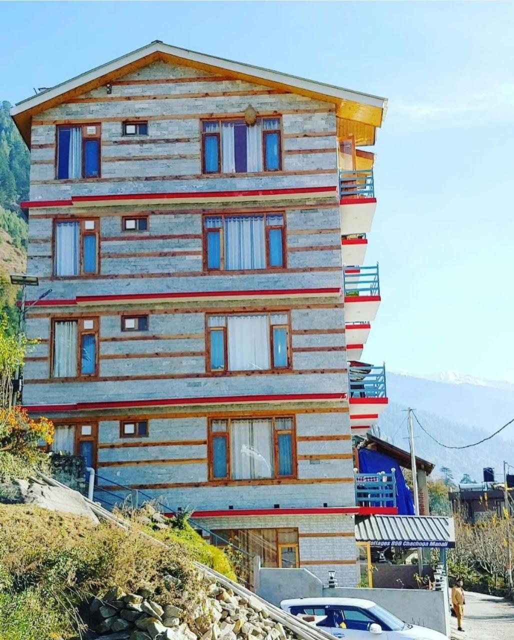 Hotel Himachal Heights Manāli Extérieur photo